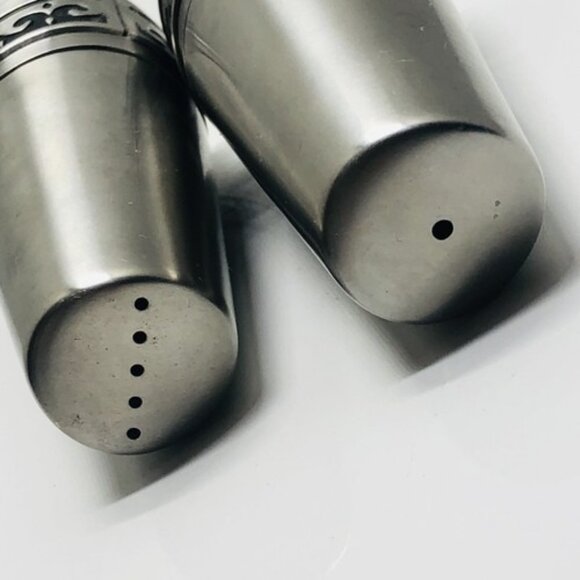 Vintage Salt And Pepper Shaker Set Stainless Steel Deluxe Black Wave Inlay Japan - Picture 6 of 12